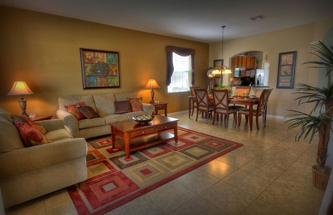 6BR 4BA Home in Windsor Hills by CV-2579 - Foto 14