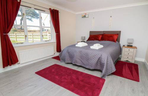 Glyn Cottage - Photo 13