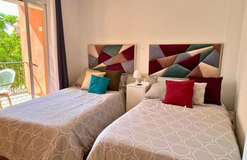 Home4u Calle Barcelona - Photo 18