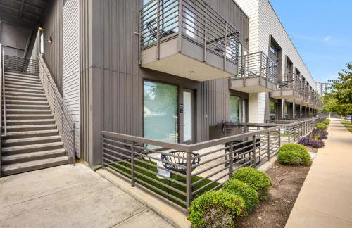 Austin Stylish Studio - Foto 77