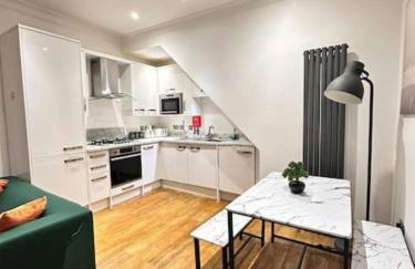 Beautiful 2 bed apartment - Foto 23