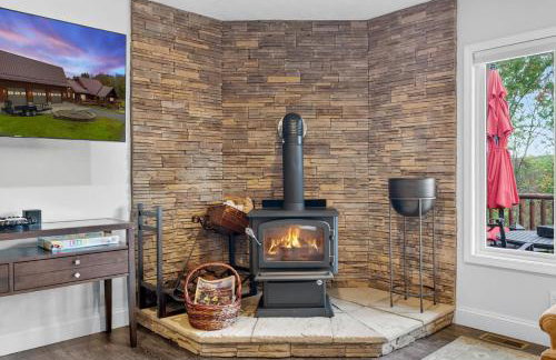 Family Mountain Escape w Private Suite Modern Comforts - Foto 12