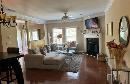 Luxury Pink Cascades Oasis - Gated Community - Foto 43