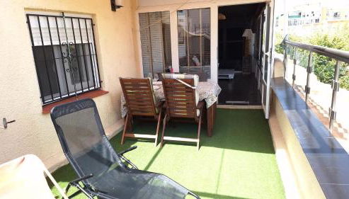 Ático centrico, 50m de la playa, vista al mar y al Peñon, gran terraza, parking, wifi fibra - Photo 5