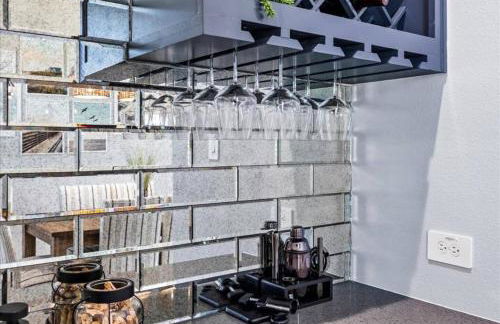 The Suite Spot | The Palm Beach - Photo 50