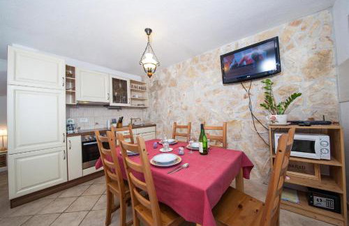 Apartments Plana, Zaostrog - Photo 31