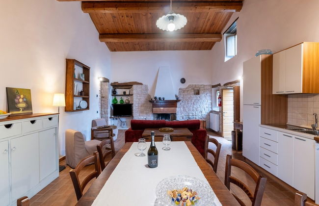 Graceful Holiday Home in Acqualagna With Swimming Pool - Foto 48