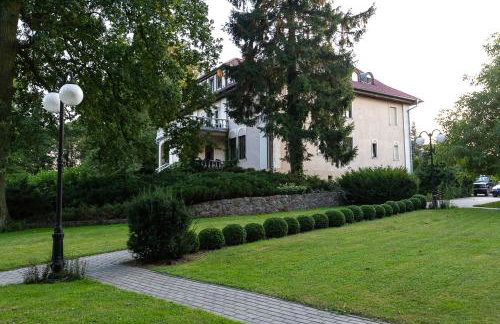 Pałac Pozorty - Foto 26