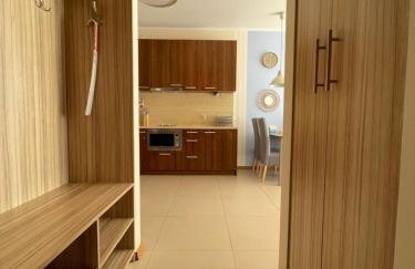 Klimatyzowany apartament przy plaży - 2 sypialnie, basen, garaż, Villa 4 Pory Roku - Foto 12