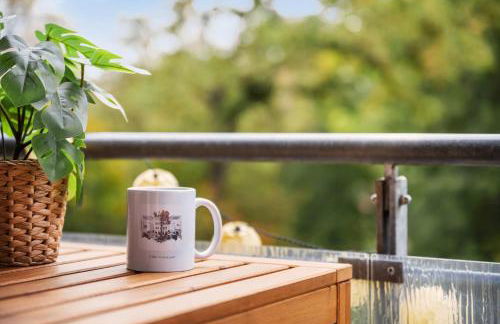 EDLER WOHNRAUM Schwanenteich-Oase mit Balkon, Kaffeevollautomat, Lift & Parkplatz - Foto 8