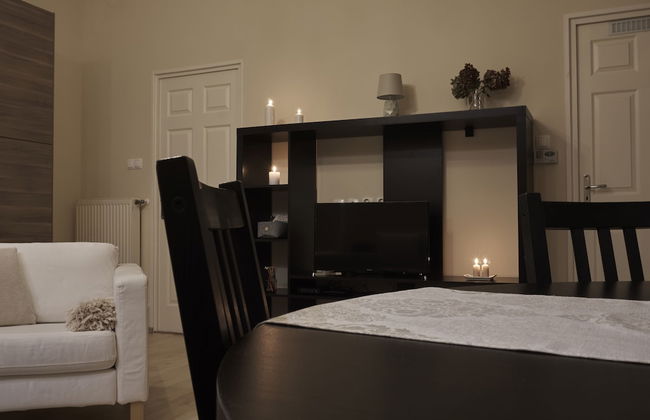 Károlyi Garden Apartment - Foto 9