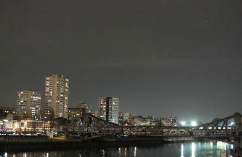 Grand F4 vue sur la Seine 5 min de Paris - Foto 15
