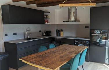 Appartement rénové proche centre ville navette 6-8 personnes multipass - Photo 1