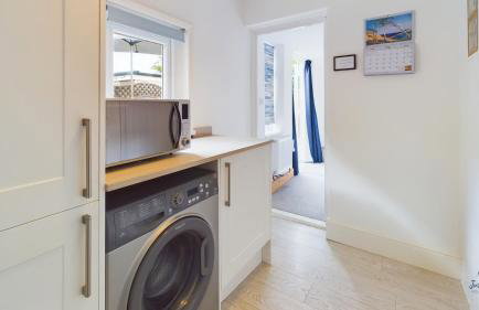 East View, a stunning home from home in St Helens, sleeps 6. - Photo 17