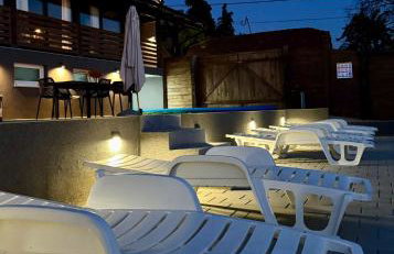 Natura Lux Holiday House with Pool and Jacuzzi - Foto 29