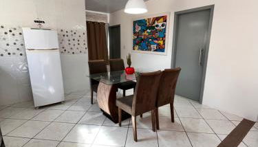 Casa espaçosa e aconchegante Cama King e ar condicionado - Foto 4