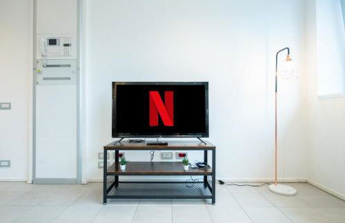 Loft Smart Parma l Wi-Fi Fibra, Indipendente, Perfetto per Business e Coppie - Photo 6