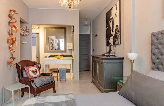 RV02 Quarto e Sala Finamente Decorado - Foto 14