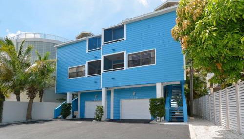 On the Beach, Walk to Village, Watch the Sunsets from Balcony - Foto 2