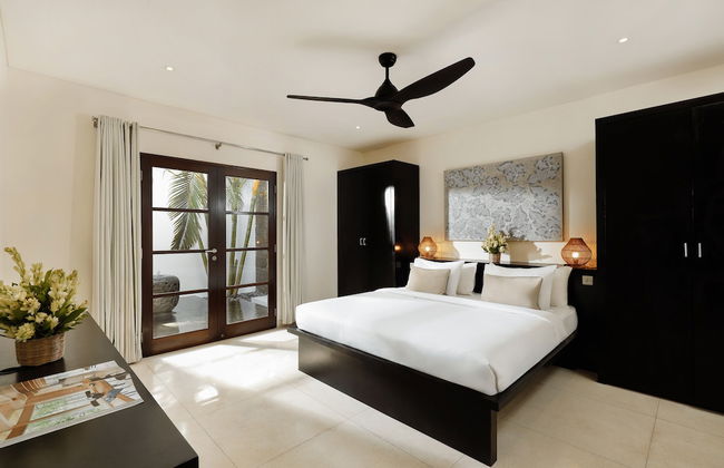 Black Beach Villa - Absolute Beachfront - Photo 15