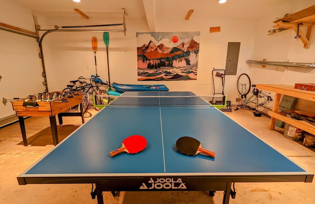 Mountain Hideout by Avantstay Game Room Deck - Photo 13