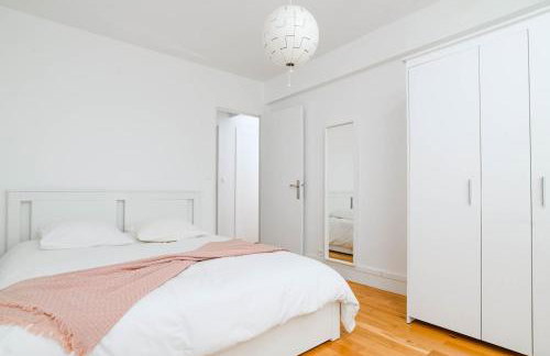 Appt with Eiffel Tower view at Paris La Defense - Foto 17