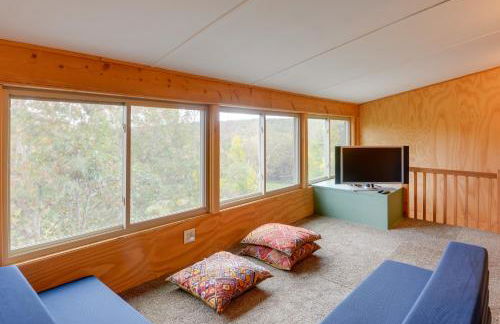 Charming Putney Home Porch, Grill and Hiking Trails - Foto 26