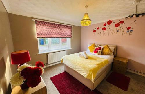 Contractors families free parking Ramsey Road - Foto 19