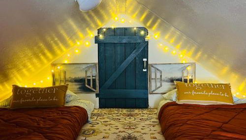 Bridge Tender Shack with hot tub on deck - Foto 5