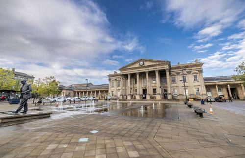 Double Deluxe Centre Apartment- Free Parking - Self Check-In - Cctv - Foto 10