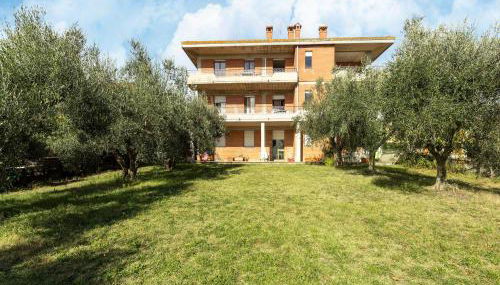 Home in Tuoro sul Trasimeno Near Lago Trasimeno - Foto 2