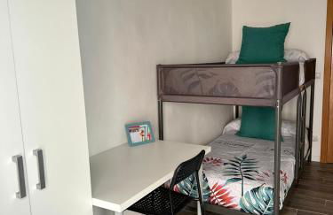 Alojamiento entero. Piso en el centro de El Vendrell. - Foto 27