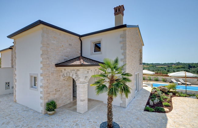 Beautiful Villa With Garden, Private Heated Pool, Whirlpool, Sauna, Near Rovinj - Foto 39