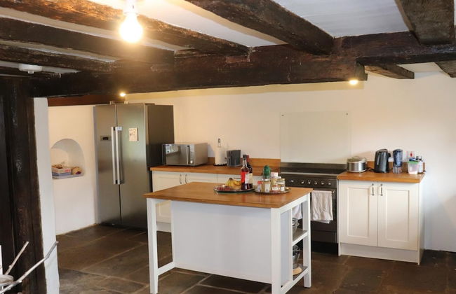 Delightful 4BD Home Full of Flair Edenbridge Kent - Foto 13