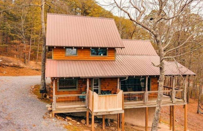 Adelaide's Den - Foto 1