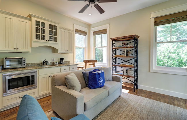 Cute Little Cottage! Perfect Getaway! 2 Pools! Sleeps 4! - Foto 8