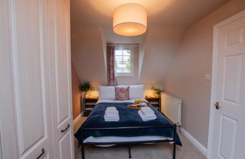 Hazel House - Cosy 2 bedroom house with parking near to Oxford - Foto 19