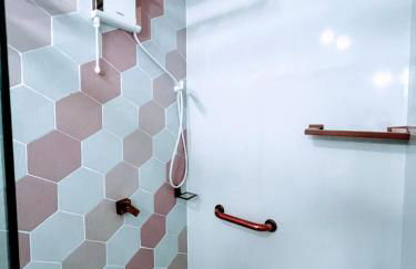 Triplex em Caiobá-Matinhos-Pr a 200 mt do mar - Foto 16