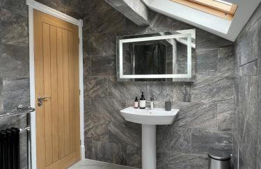 The Hideaway - Photo 11