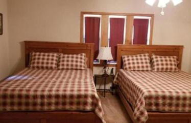 Pet-Friendly Cabin Getaway for Groups near Aspen, Colorado - Photo 10