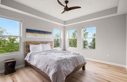 Modern Escape w Mountain Views Fire Pit & Swing - Foto 21