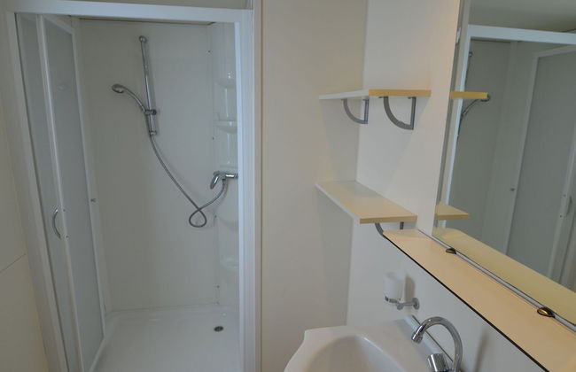 Nice Chalet with Terrace near Sea - Foto 9