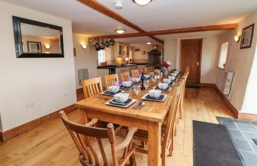 Bottomhouse Barn - Photo 9