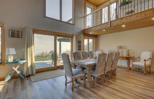 Amazing Rocky Point Retreat Overlooking the Sound! - Foto 8