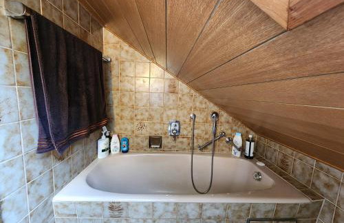 Zuhause bei uns in der zweiten Etage - Foto 15