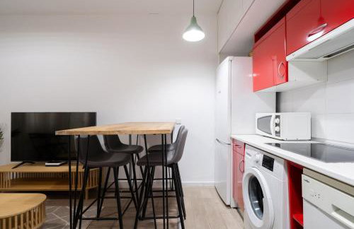 Steps to Gran Via Stylish 1BR in Chueca Alquiler Temporal - Foto 13