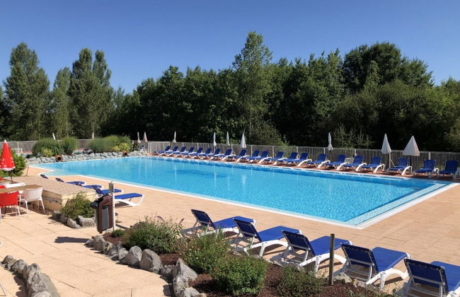 Beautiful Holiday Home With 2 Pools - Foto 19