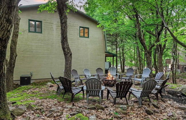 Summit Shores Tranquil Escape Designed for Groups w/ Hot Tub, Fire Pit + Game Room - Foto 40