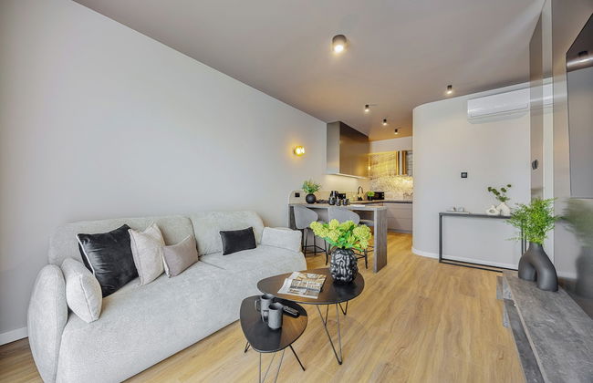 Emihouse Riverside Apartments - Photo 58