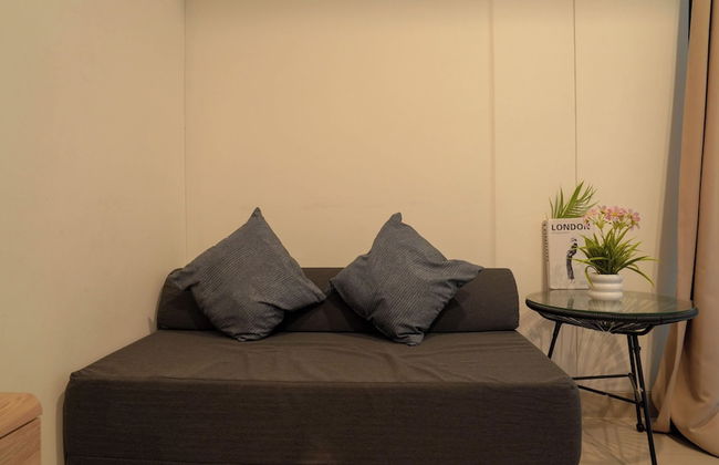 Spacious And Homey Studio At Cleon Park Apartment - Foto 2